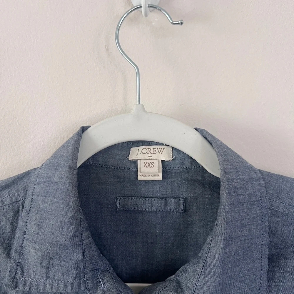 J. Crew Blue Casual Button Down Shirt with Long Sleeves 310